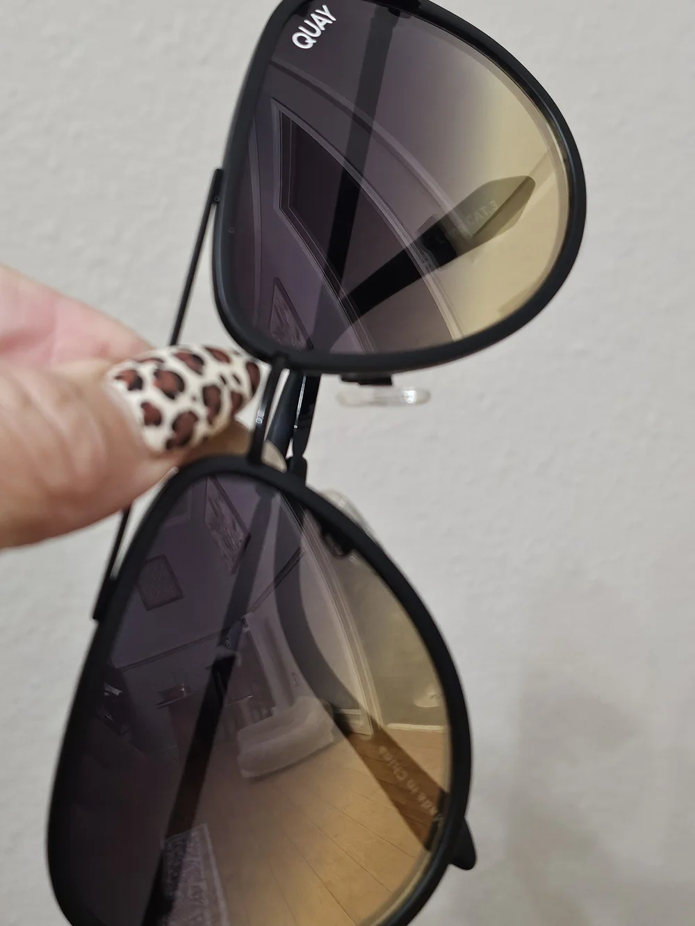 Quay Australia Men’s Black Aviator Sunglasses - Black Gradient Lenses